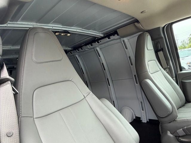 2026 GMC Savana 2500 Work Van