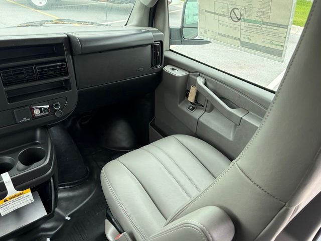 2026 GMC Savana 2500 Work Van
