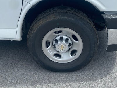 2025 Chevrolet Express 3500 Cutaway Cutaway