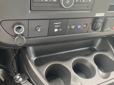 2025 Chevrolet Express 3500 Cutaway Cutaway