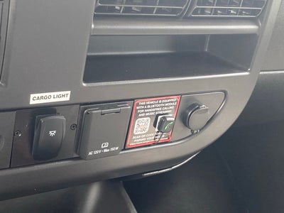 2025 Chevrolet Express 3500 Cutaway Cutaway