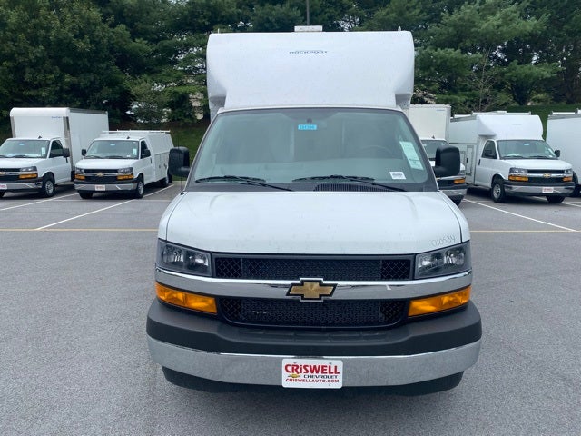 2025 Chevrolet Express 3500 Cutaway Cutaway