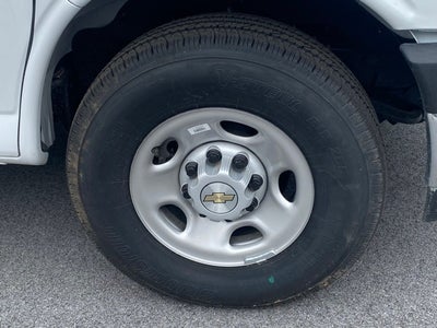 2025 Chevrolet Express 3500 Cutaway Cutaway