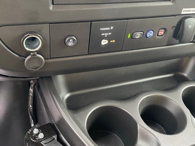 2025 Chevrolet Express 3500 Cutaway Cutaway