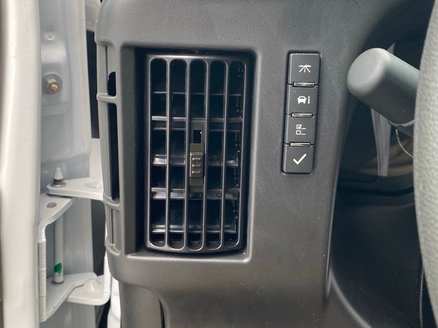 2025 Chevrolet Express 3500 Cutaway Cutaway