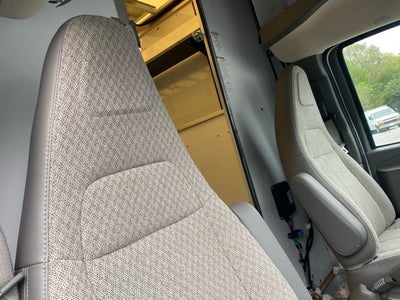2025 Chevrolet Express 3500 Cutaway Cutaway
