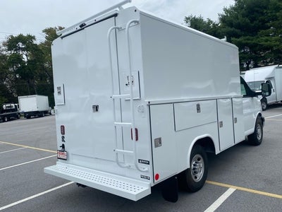 2025 Chevrolet Express 3500 Cutaway Cutaway