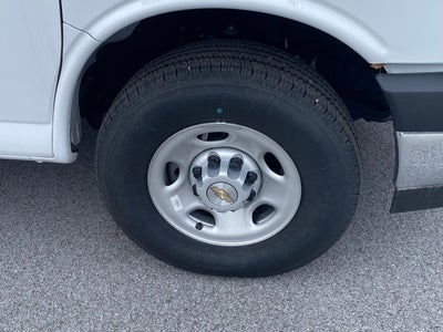 2025 Chevrolet Express 3500 Cutaway Cutaway