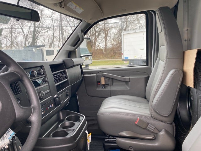 2025 Chevrolet Express 3500 Cutaway Cutaway