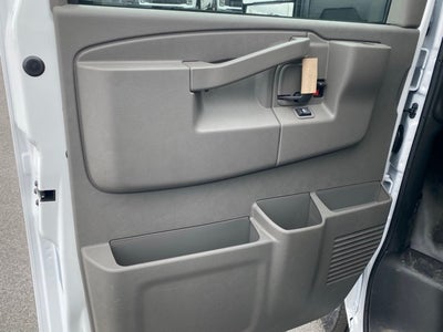 2025 Chevrolet Express 3500 Cutaway Cutaway