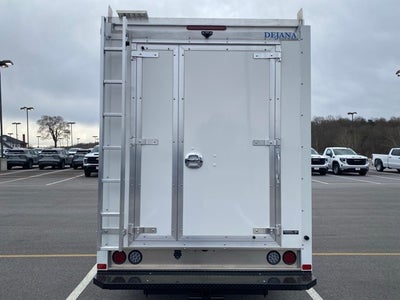 2025 Chevrolet Express 3500 Cutaway Cutaway