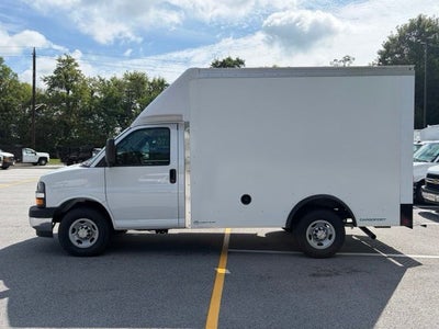 2026 Chevrolet Express 3500 Work Van Cutaway