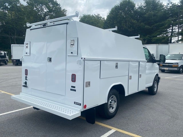 2025 Chevrolet Express 3500 Cutaway Cutaway