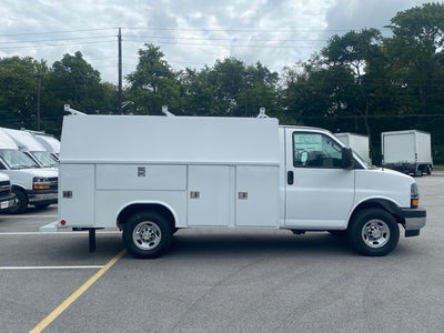 2025 Chevrolet Express 3500 Cutaway Cutaway