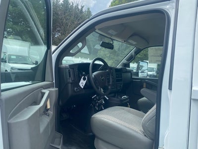 2025 Chevrolet Express 3500 Cutaway Cutaway