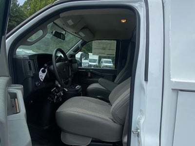 2025 Chevrolet Express 3500 Cutaway Cutaway