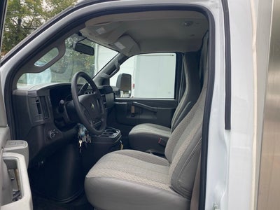 2025 Chevrolet Express 3500 Cutaway Cutaway