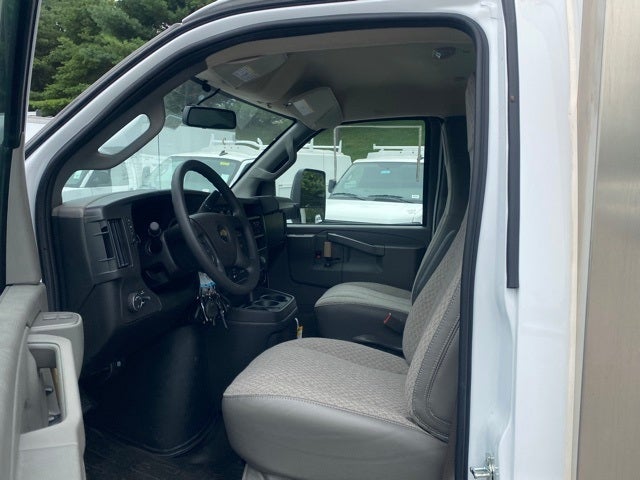 2025 Chevrolet Express 3500 Cutaway Cutaway