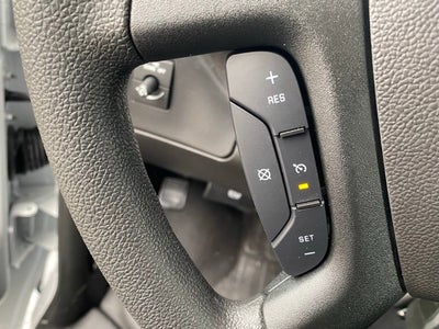 2025 Chevrolet Express 3500 Cutaway Cutaway