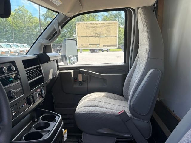 2026 Chevrolet Express 3500 Work Van Cutaway
