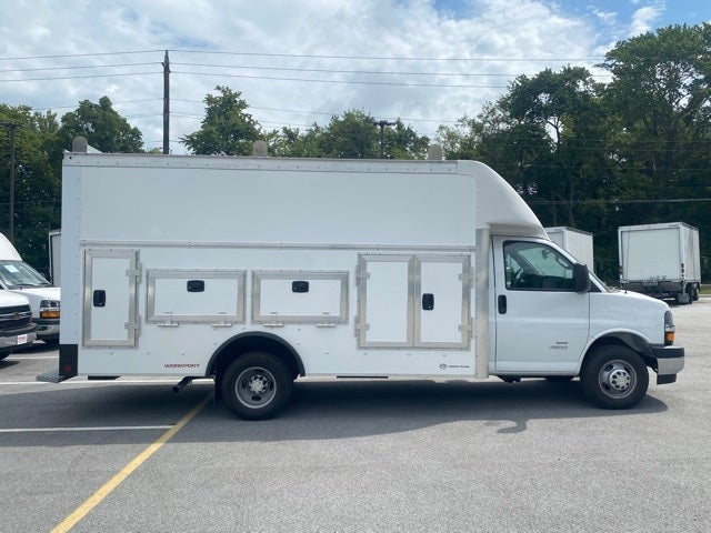 2025 Chevrolet Express Cutaway 4500 Series Cutaway