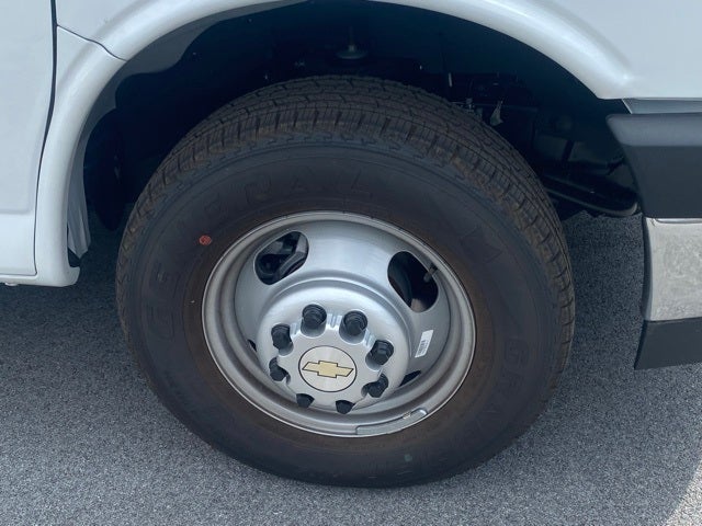 2025 Chevrolet Express Cutaway 4500 Series Cutaway