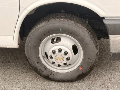 2026 Chevrolet Express Cutaway 4500 Series