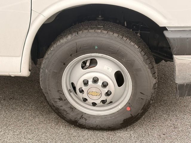 2026 Chevrolet Express Cutaway 4500 Series