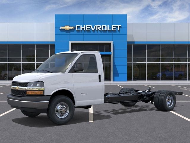 2026 Chevrolet Express Cutaway 4500 Series