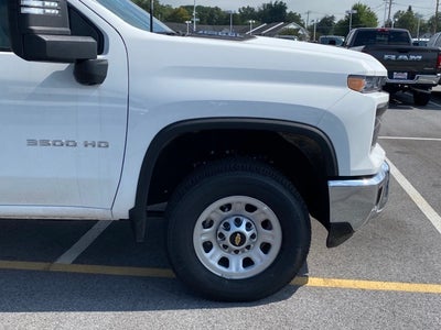 2025 Chevrolet Silverado 3500HD Work Truck w/upfit