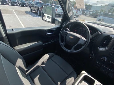 2025 Chevrolet Silverado 3500HD Work Truck w/upfit