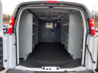 2025 Chevrolet Express 2500 Work Van Cargo