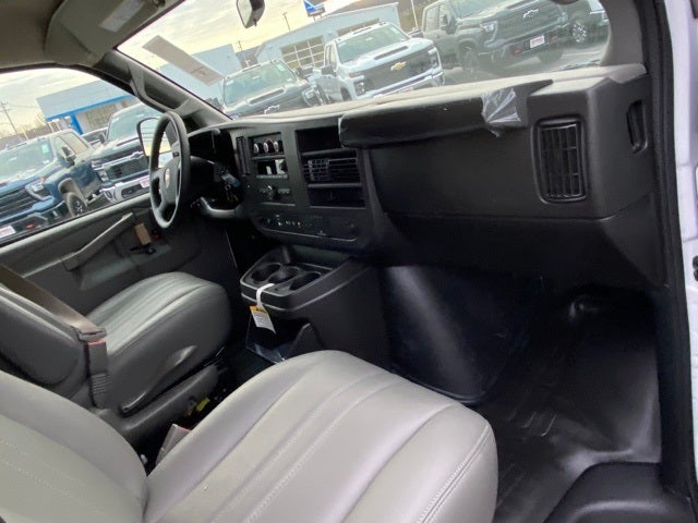 2025 Chevrolet Express 2500 Work Van Cargo