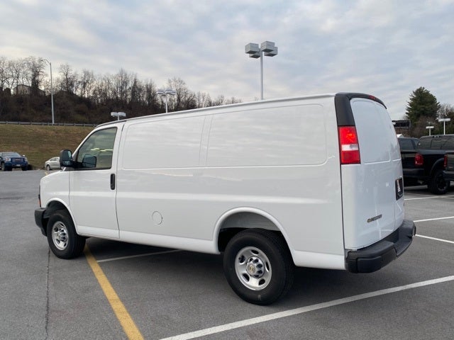 2025 Chevrolet Express 2500 Work Van Cargo