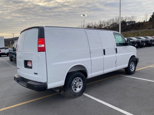 2025 Chevrolet Express 2500 Work Van Cargo