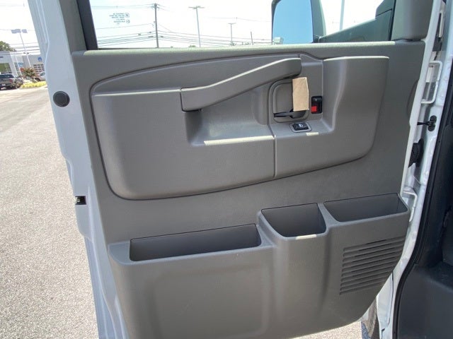 2025 Chevrolet Express 3500 Cutaway Cutaway Cutaway