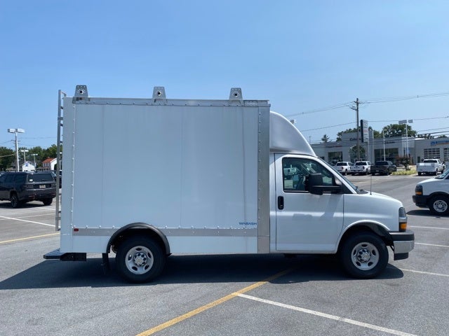 2025 Chevrolet Express 3500 Cutaway Cutaway Cutaway