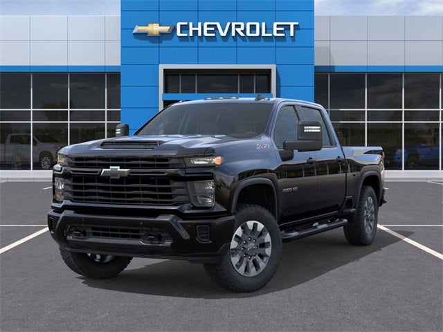 2026 Chevrolet Silverado 2500HD Custom