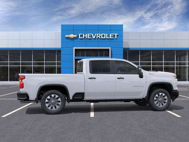 2026 Chevrolet Silverado 2500HD Custom
