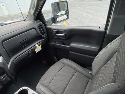 2026 Chevrolet Silverado 2500HD Custom