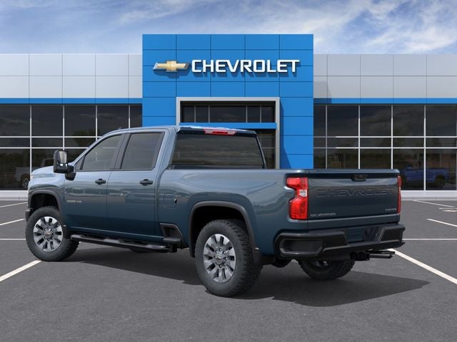 2026 Chevrolet Silverado 2500HD Custom