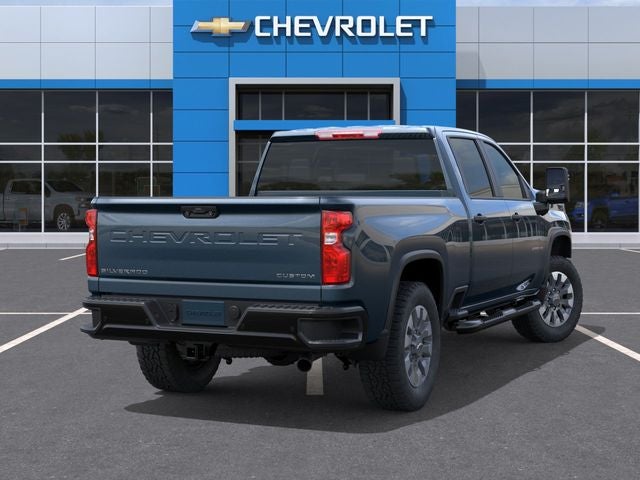 2026 Chevrolet Silverado 2500HD Custom