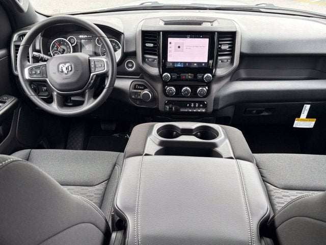 2027 RAM Ram 1500 RAM 1500 TRADESMAN QUAD CAB 4X4 6'4' BOX