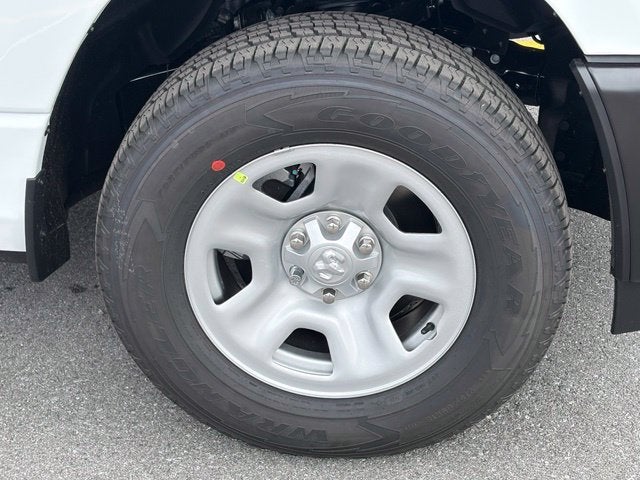 2027 RAM Ram 1500 RAM 1500 TRADESMAN QUAD CAB 4X4 6'4' BOX