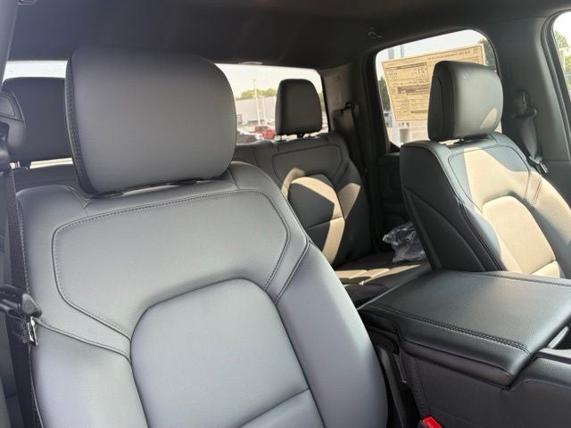2026 RAM Ram 1500 RAM 1500 TRADESMAN QUAD CAB 4X4 6'4' BOX