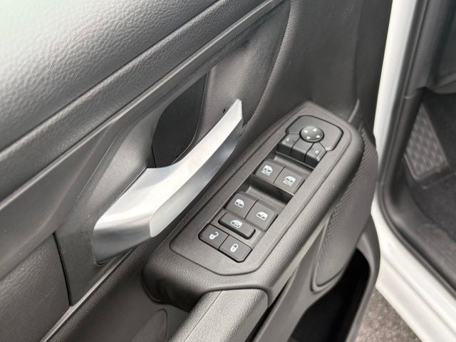 2026 RAM 1500 RAM 1500 TRADESMAN QUAD CAB 4X2 6'4' BOX