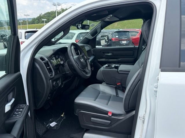 2026 RAM 1500 RAM 1500 TRADESMAN QUAD CAB 4X2 6'4' BOX