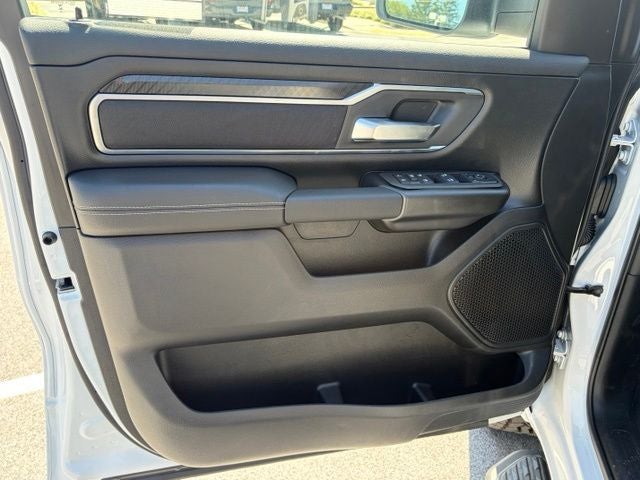 2027 RAM Ram 1500 RAM 1500 BIG HORN CREW CAB 4X4 5'7' BOX