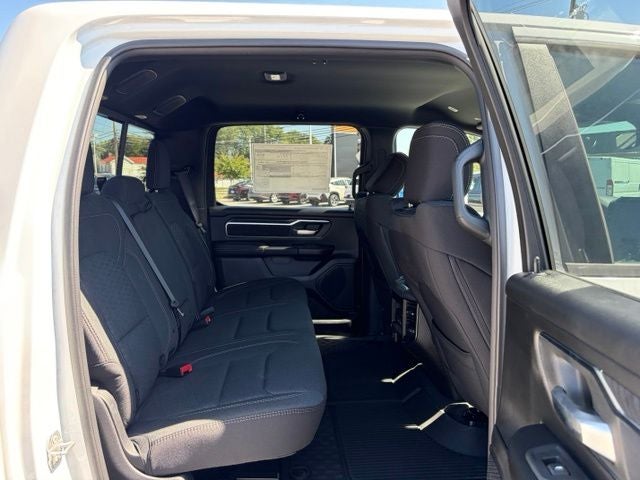 2027 RAM Ram 1500 RAM 1500 BIG HORN CREW CAB 4X4 5'7' BOX