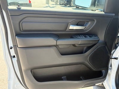 2026 RAM Ram 1500 RAM 1500 TRADESMAN CREW CAB 4X4 5'7' BOX